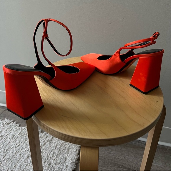 ZARA - SATIN EFFECT HEELED SLINGBACKS - Picture 5 of 6